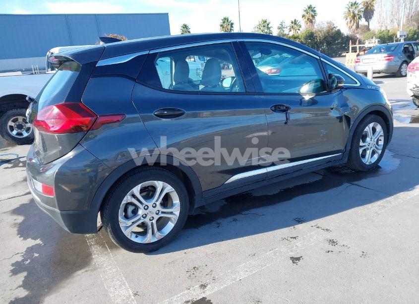Photo 4 of 2019 Chevrolet Bolt EV LT (VIN 1G1FY6S01K4134538)