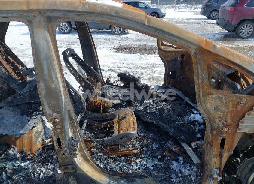 Photo 5 of 2021 Chevrolet Bolt EV FWD LT (VIN 1G1FY6S01M4111814)