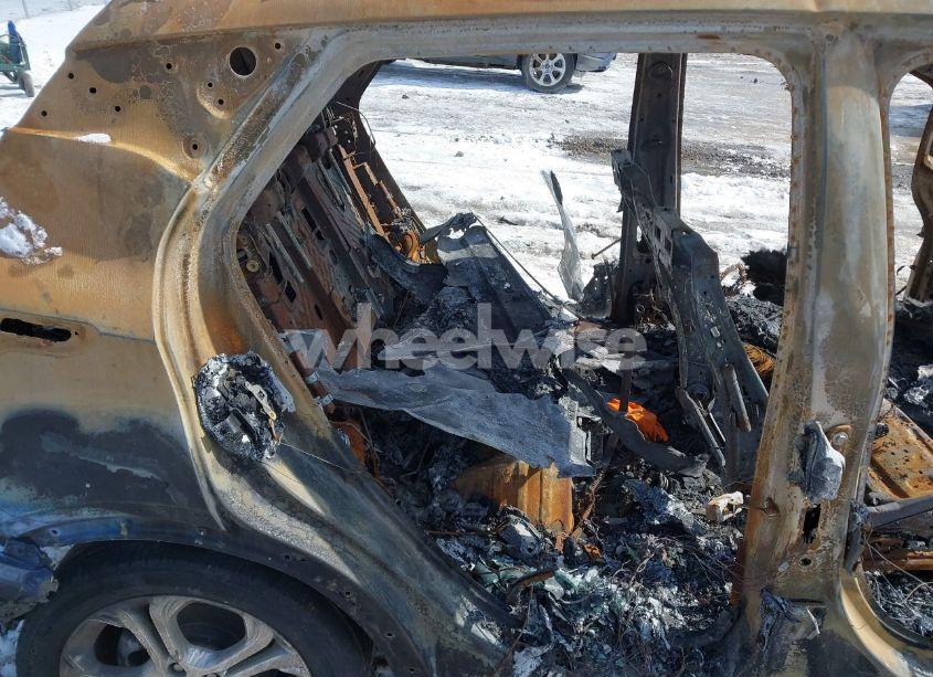 Photo 8 of 2021 Chevrolet Bolt EV FWD LT (VIN 1G1FY6S01M4111814)