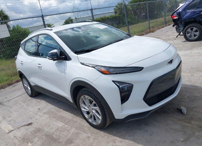2023 Chevrolet Bolt EUV FWD LT (VIN 1G1FY6S01P4149550) main photo