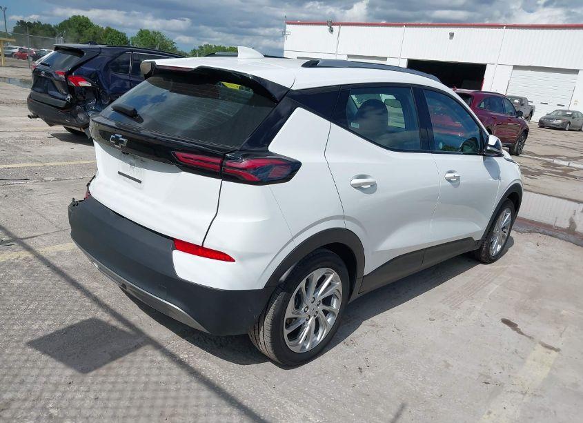 Photo 4 of 2023 Chevrolet Bolt EUV FWD LT (VIN 1G1FY6S01P4149550)
