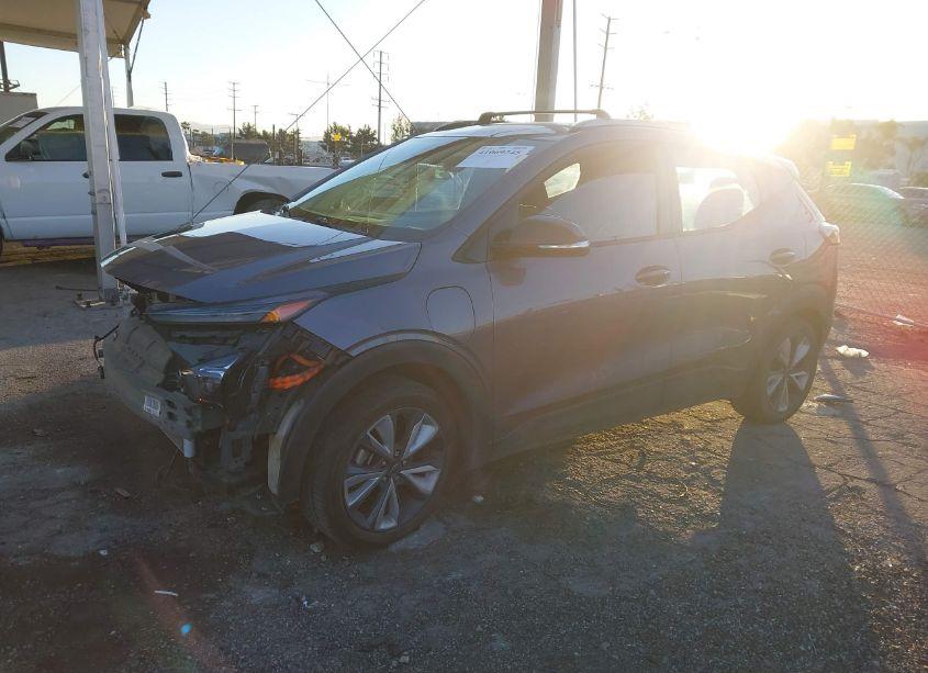 Photo 2 of 2022 Chevrolet Bolt EUV FWD LT (VIN 1G1FY6S02N4121964)