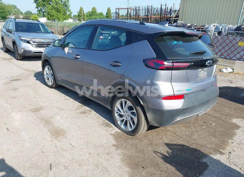 Photo 3 of 2023 Chevrolet Bolt EUV FWD LT (VIN 1G1FY6S02P4135706)