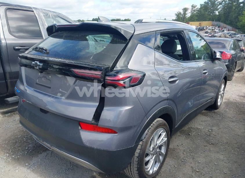 Photo 4 of 2023 Chevrolet Bolt EUV FWD LT (VIN 1G1FY6S02P4149301)