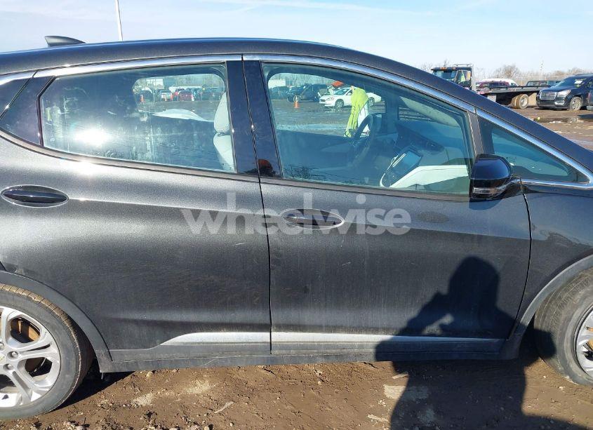 Photo 13 of 2020 Chevrolet Bolt EV FWD LT (VIN 1G1FY6S03L4104264)