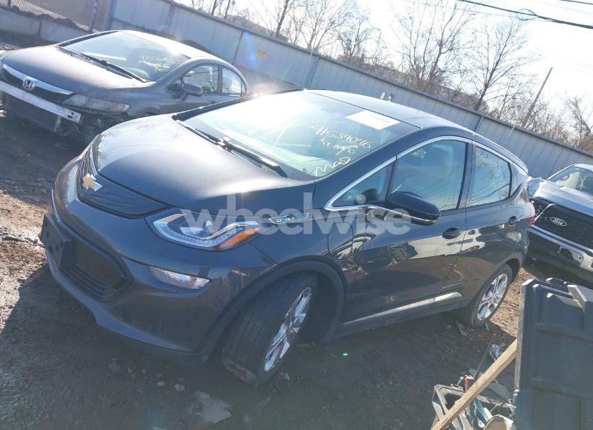 Photo 2 of 2020 Chevrolet Bolt EV FWD LT (VIN 1G1FY6S03L4104264)