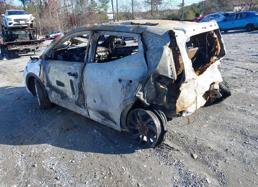 Photo 3 of 2023 Chevrolet Bolt EUV FWD LT (VIN 1G1FY6S03P4132314)