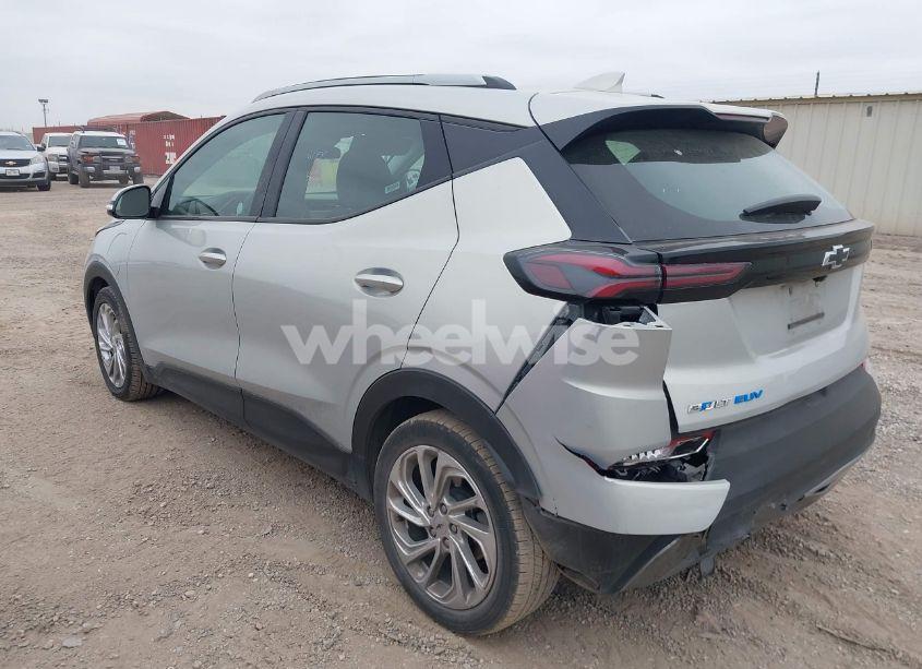 Photo 3 of 2023 Chevrolet Bolt EUV FWD LT (VIN 1G1FY6S03P4133978)