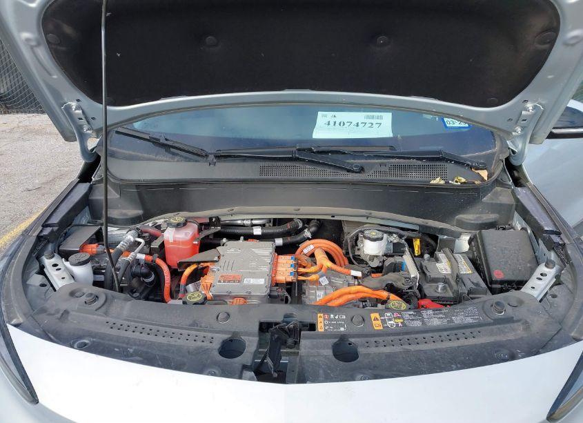 Photo 10 of 2023 Chevrolet Bolt EUV FWD LT (VIN 1G1FY6S03P4144947)