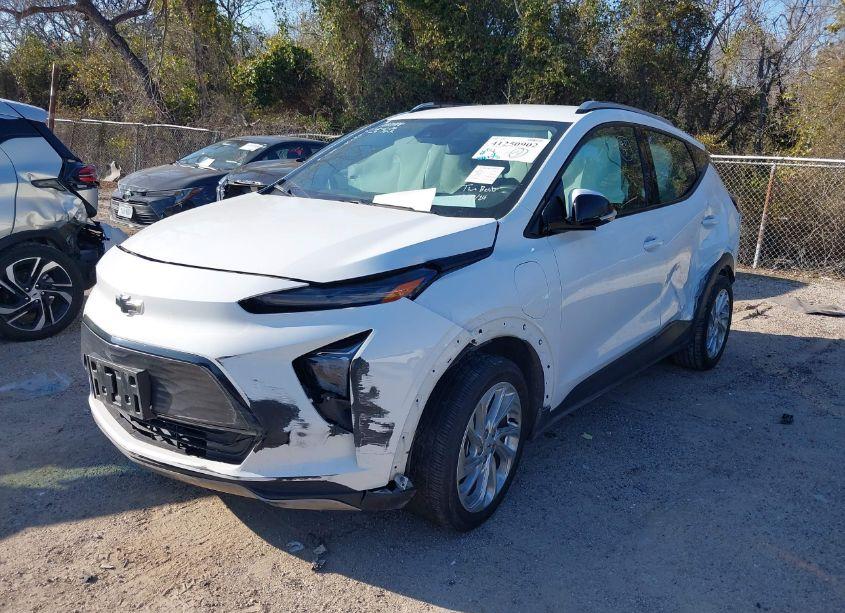 Photo 2 of 2023 Chevrolet Bolt EUV FWD LT (VIN 1G1FY6S03P4149064)