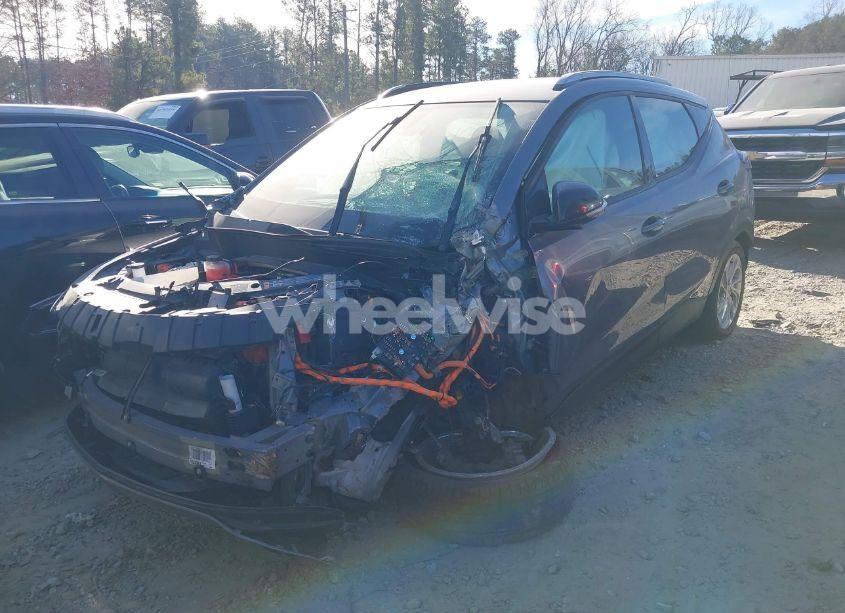 Photo 2 of 2023 Chevrolet Bolt EUV FWD LT (VIN 1G1FY6S03P4164583)