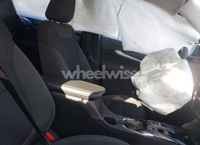 Photo 5 of 2023 Chevrolet Bolt EUV FWD LT (VIN 1G1FY6S03P4164583)