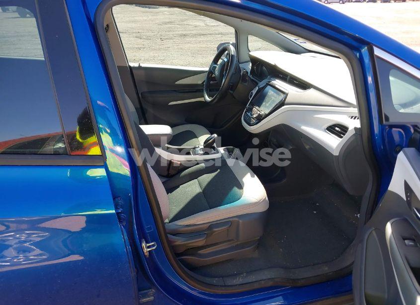 Photo 5 of 2019 Chevrolet Bolt EV LT (VIN 1G1FY6S04K4106765)