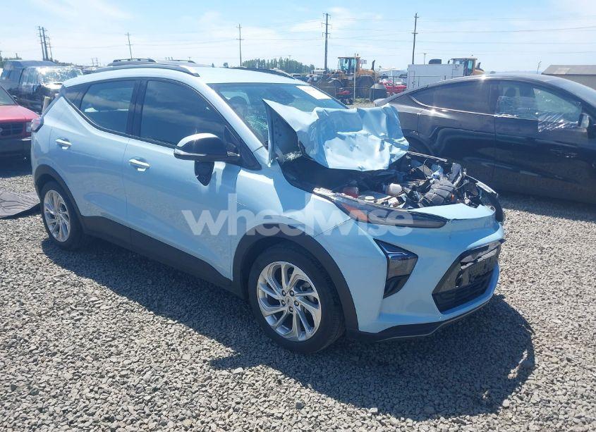 2022 Chevrolet Bolt EUV FWD LT (VIN 1G1FY6S05N4109761) main photo