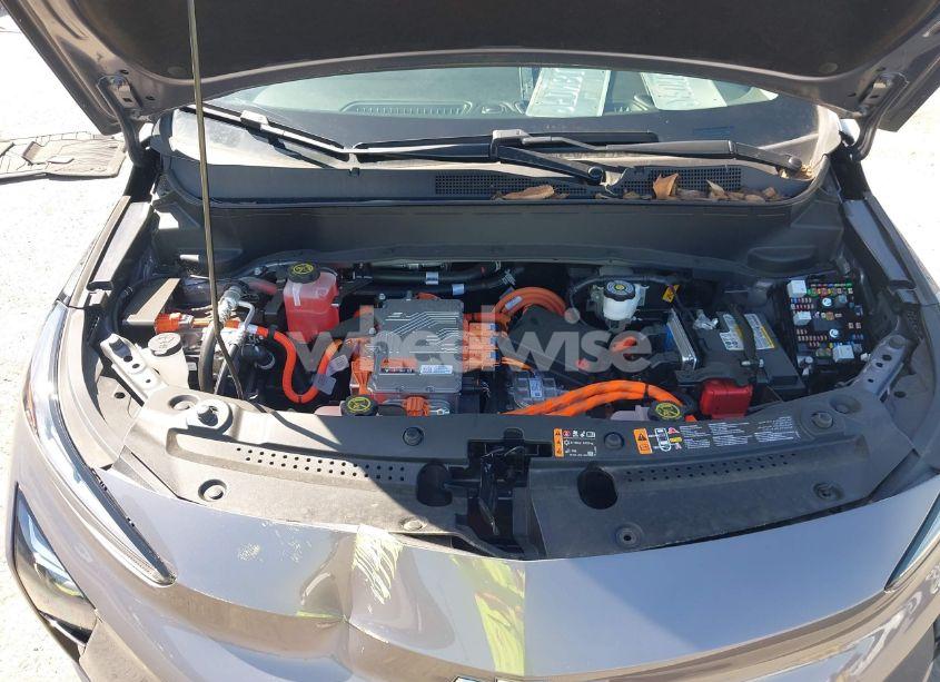Photo 10 of 2023 Chevrolet Bolt EUV FWD LT (VIN 1G1FY6S05P4134517)