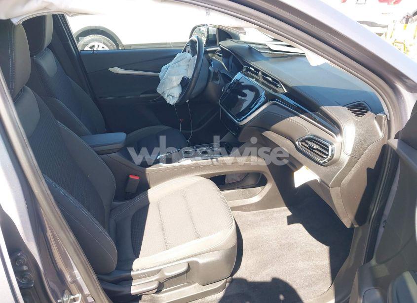 Photo 5 of 2023 Chevrolet Bolt EUV FWD LT (VIN 1G1FY6S05P4134517)