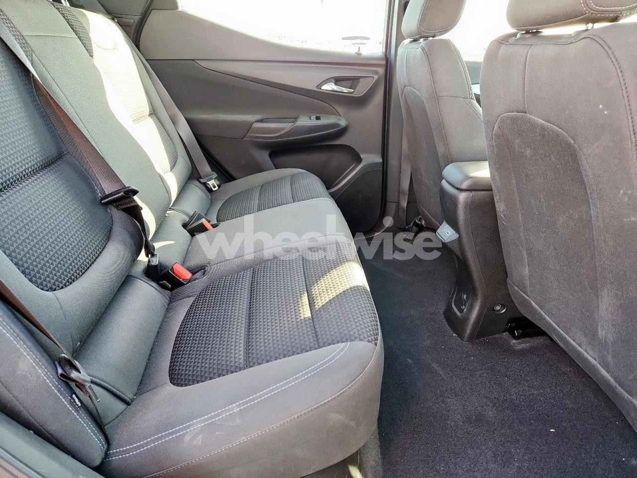 Photo 10 of 2023 CHEVROLET BOLT EUV LT (VIN 1G1FY6S05P4134632)