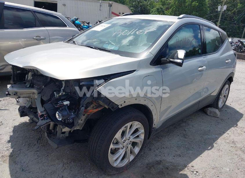 Photo 2 of 2023 Chevrolet Bolt EUV FWD LT (VIN 1G1FY6S05P4149339)