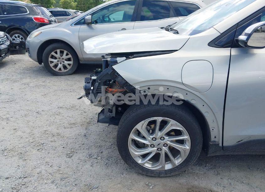 Photo 6 of 2023 Chevrolet Bolt EUV FWD LT (VIN 1G1FY6S05P4149339)