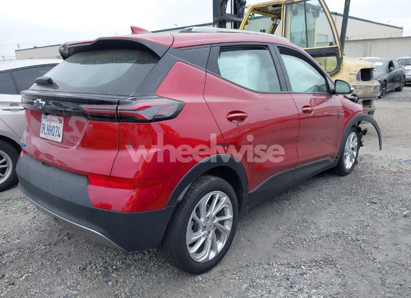 Photo 4 of 2023 Chevrolet Bolt EUV FWD LT (VIN 1G1FY6S06P4194368)