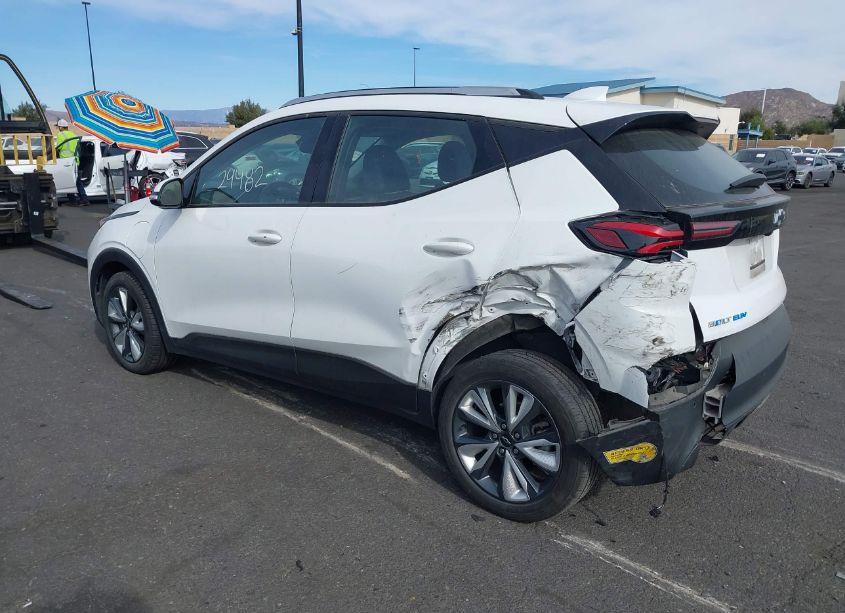 Photo 3 of 2022 Chevrolet Bolt EUV FWD LT (VIN 1G1FY6S07N4115237)