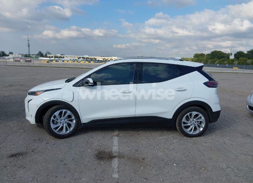 Photo 15 of 2022 Chevrolet Bolt EUV FWD LT (VIN 1G1FY6S07N4133561)