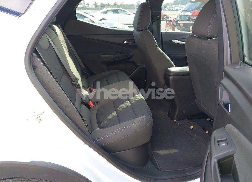 Photo 8 of 2022 Chevrolet Bolt EUV FWD LT (VIN 1G1FY6S07N4133561)