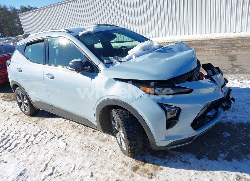 2023 Chevrolet Bolt EUV FWD LT (VIN 1G1FY6S07P4165722) main photo