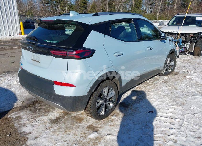 Photo 4 of 2023 Chevrolet Bolt EUV FWD LT (VIN 1G1FY6S07P4165722)