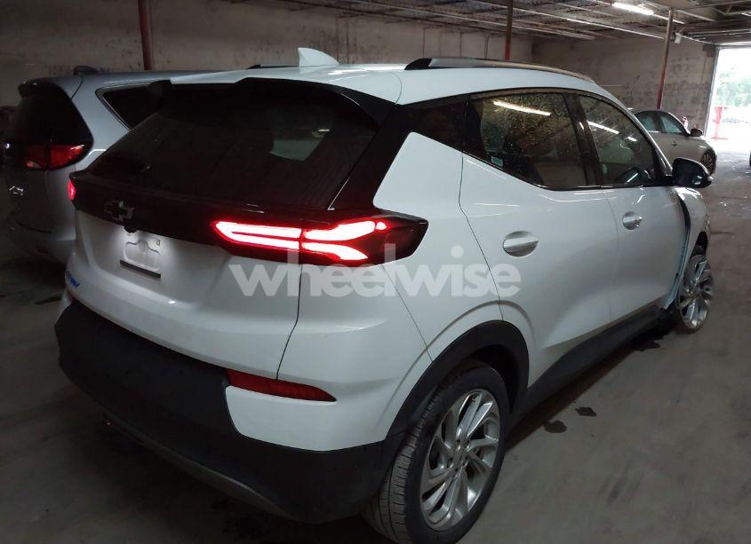 Photo 4 of 2023 Chevrolet Bolt EUV FWD LT (VIN 1G1FY6S07P4178101)