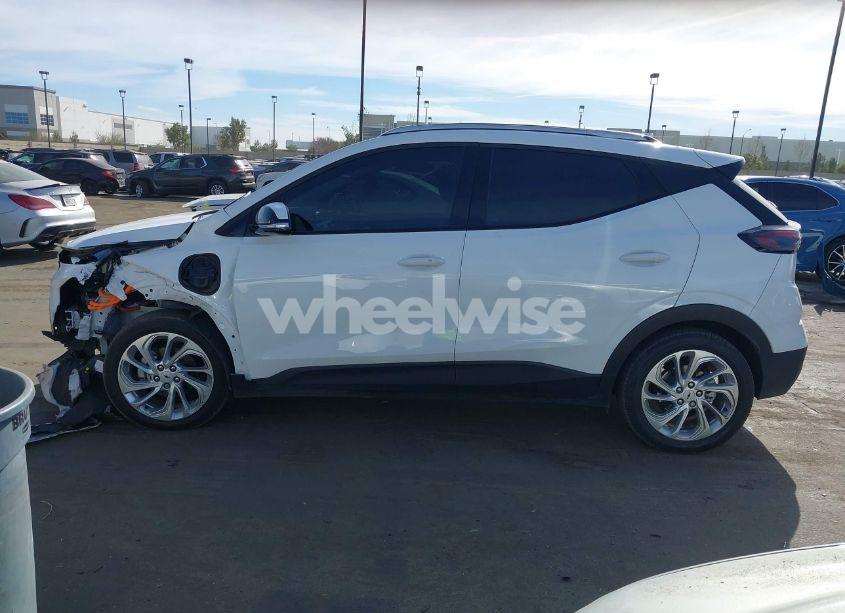 Photo 15 of 2023 Chevrolet Bolt EUV FWD LT (VIN 1G1FY6S07P4191799)