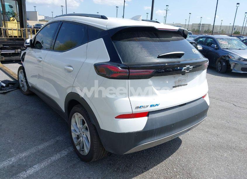 Photo 3 of 2023 Chevrolet Bolt EUV FWD LT (VIN 1G1FY6S07P4191799)