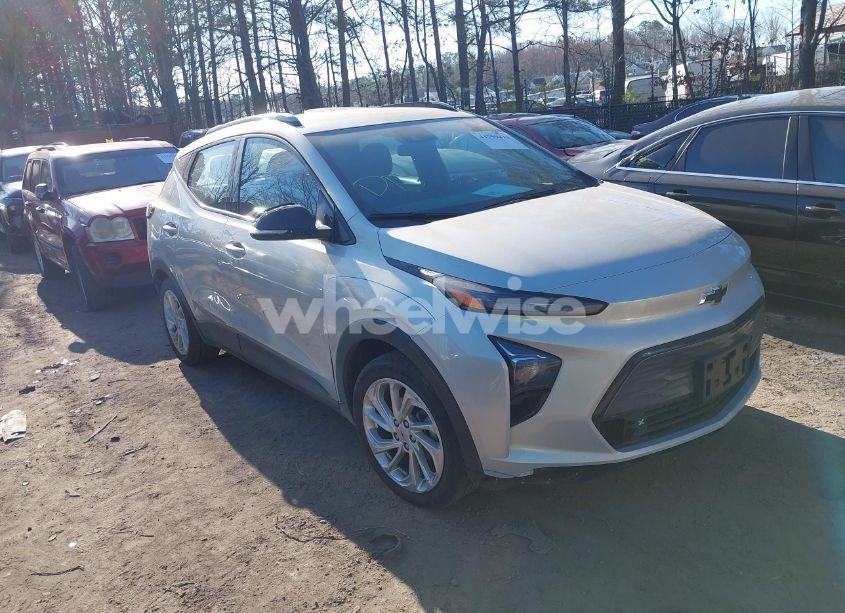 2023 Chevrolet Bolt EUV FWD LT (VIN 1G1FY6S07P4197635) main photo