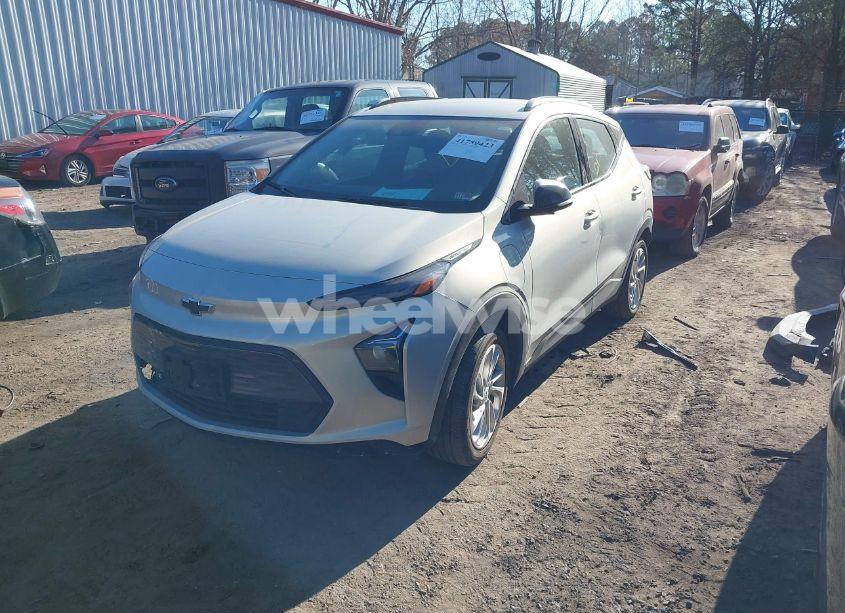 Photo 2 of 2023 Chevrolet Bolt EUV FWD LT (VIN 1G1FY6S07P4197635)