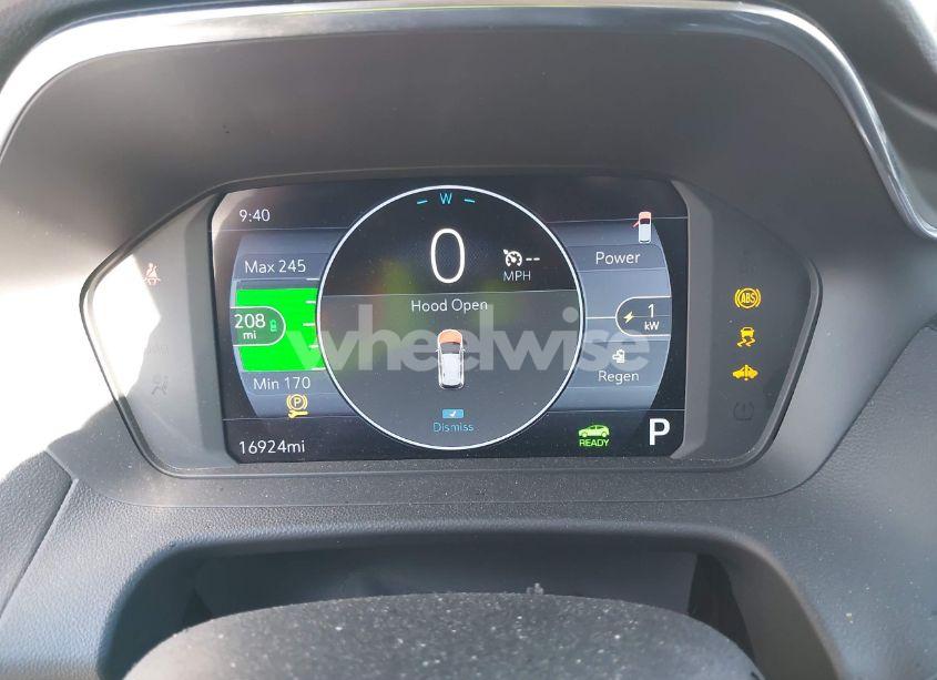Photo 7 of 2023 Chevrolet Bolt EUV FWD LT (VIN 1G1FY6S07P4197635)