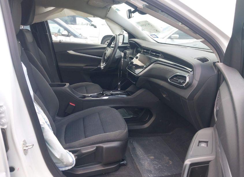 Photo 5 of 2023 Chevrolet Bolt EUV FWD LT (VIN 1G1FY6S08P4134897)