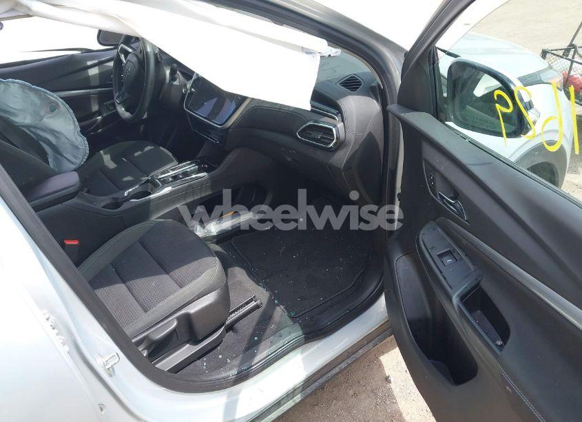 Photo 5 of 2023 Chevrolet Bolt EUV FWD LT (VIN 1G1FY6S08P4148881)