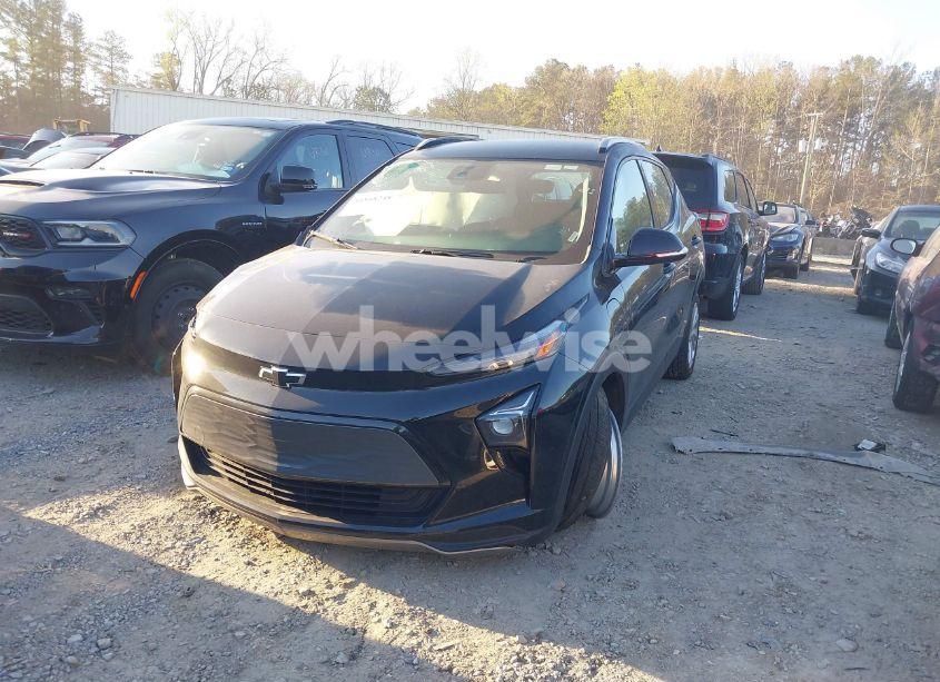 Photo 2 of 2023 Chevrolet Bolt EUV FWD LT (VIN 1G1FY6S08P4167821)