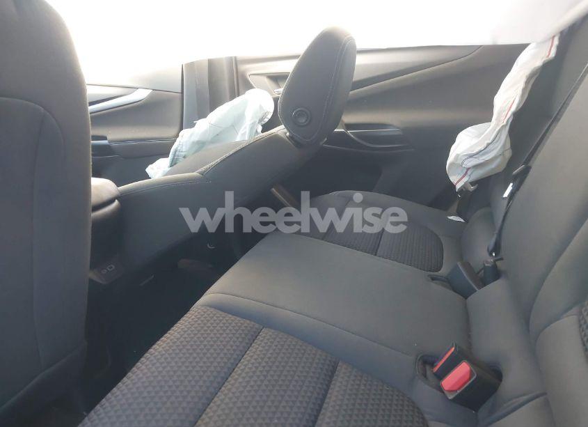 Photo 8 of 2023 Chevrolet Bolt EUV FWD LT (VIN 1G1FY6S08P4167821)