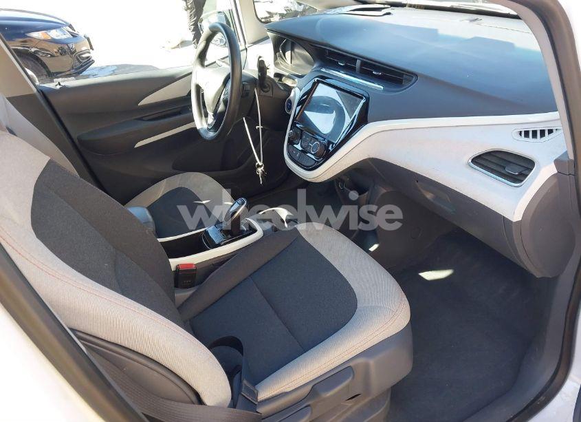 Photo 5 of 2021 Chevrolet Bolt EV FWD LT (VIN 1G1FY6S09M4102732)