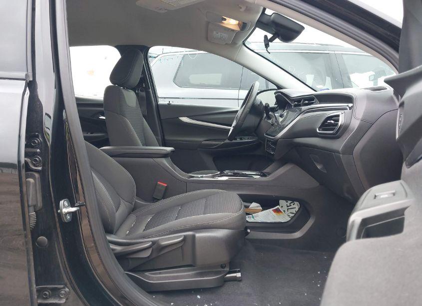 Photo 5 of 2023 Chevrolet Bolt EUV FWD LT (VIN 1G1FY6S09P4134584)