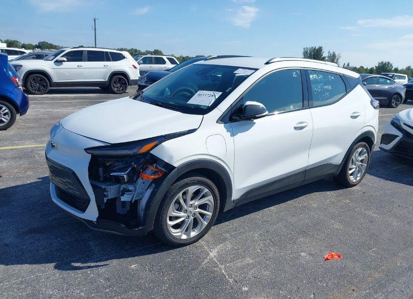 Photo 2 of 2023 Chevrolet Bolt EUV FWD LT (VIN 1G1FY6S09P4168105)