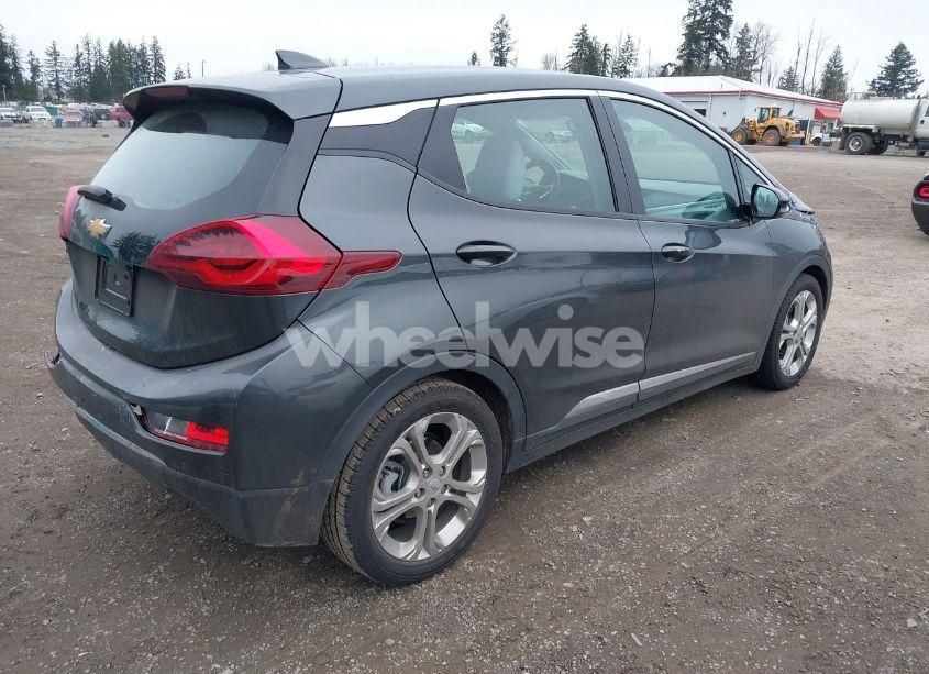 Photo 4 of 2021 Chevrolet Bolt EV FWD LT (VIN 1G1FY6S0XM4108670)