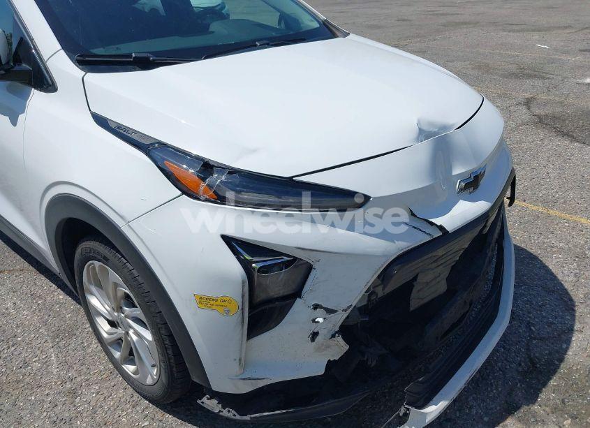 Photo 6 of 2022 Chevrolet Bolt EUV FWD LT (VIN 1G1FY6S0XN4114518)