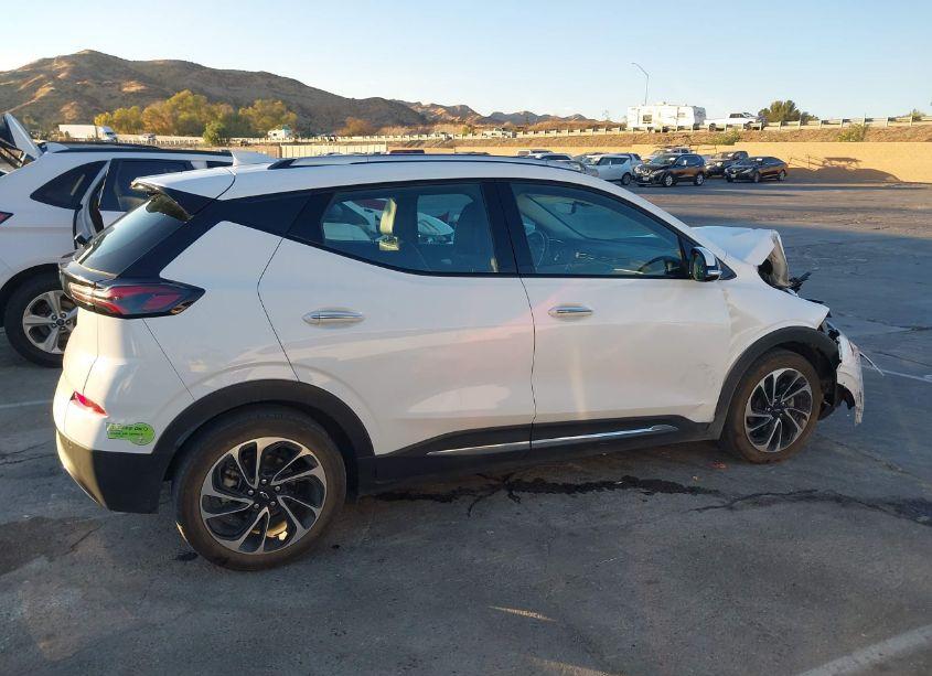 Photo 13 of 2023 Chevrolet Bolt EUV FWD PREMIER (VIN 1G1FZ6S00P4122899)