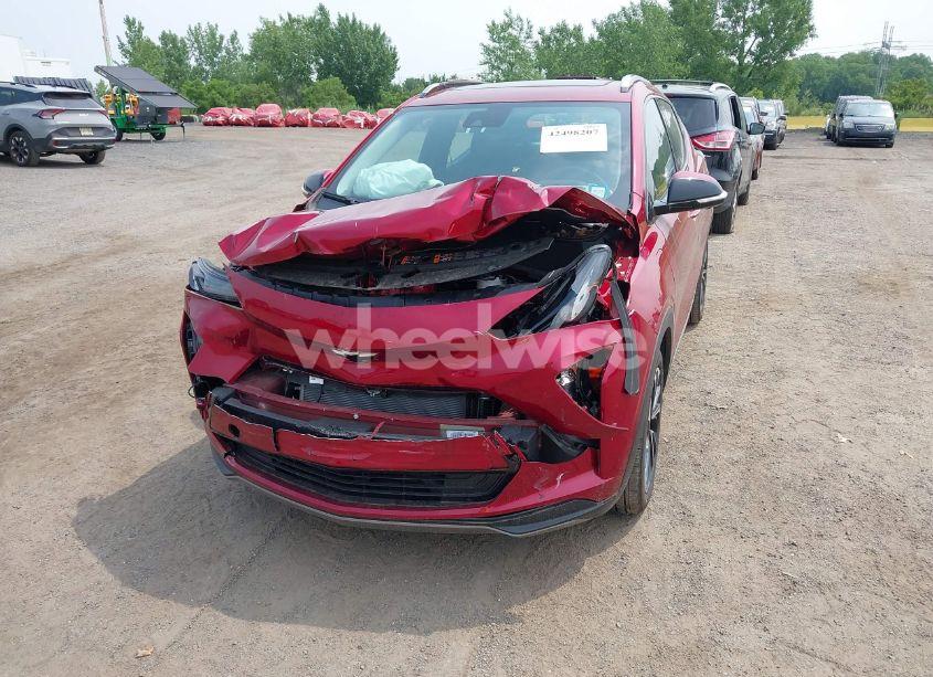 Photo 6 of 2023 Chevrolet Bolt EUV FWD PREMIER (VIN 1G1FZ6S00P4185744)