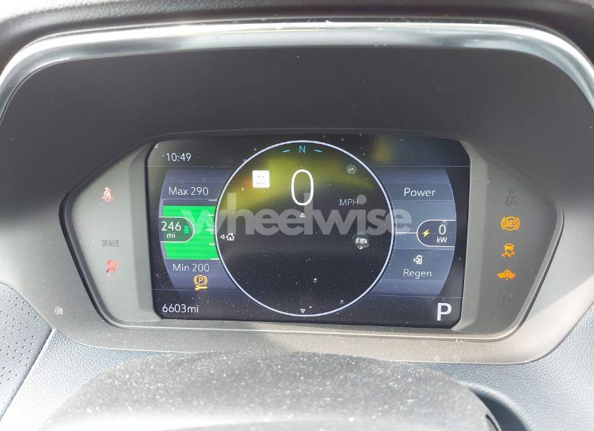 Photo 7 of 2023 Chevrolet Bolt EUV FWD PREMIER (VIN 1G1FZ6S00P4185744)