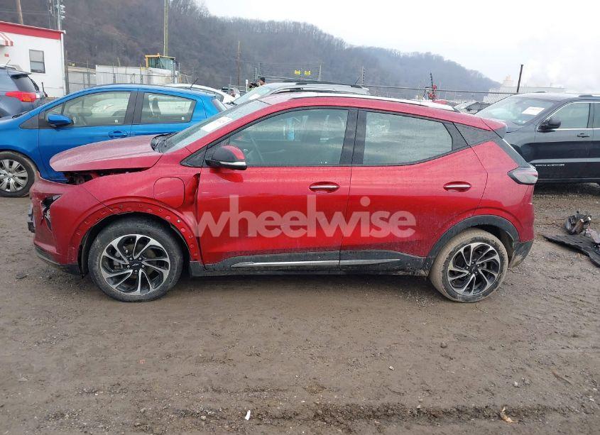 Photo 15 of 2023 Chevrolet Bolt EUV FWD PREMIER (VIN 1G1FZ6S00P4191740)