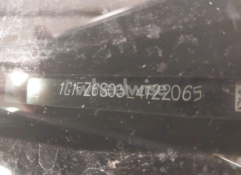 Photo 9 of 2020 Chevrolet Bolt EV FWD PREMIER (VIN 1G1FZ6S03L4122065)