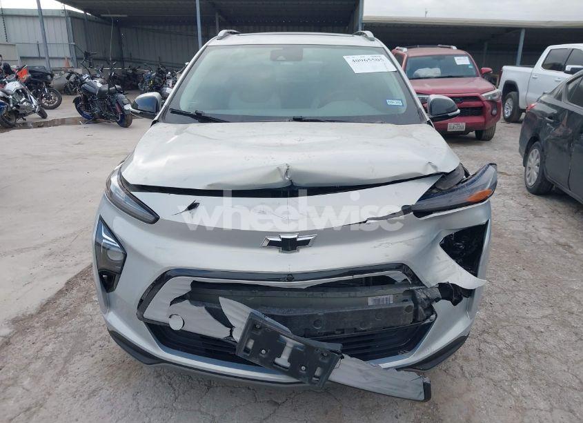 Photo 12 of 2022 Chevrolet Bolt EUV FWD PREMIER (VIN 1G1FZ6S07N4132097)